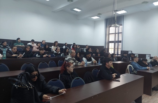 foto STIU SI APLIC 1.jpeg